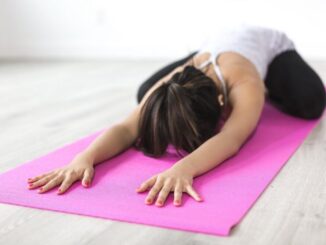 How to Start Yoga for Weight Loss